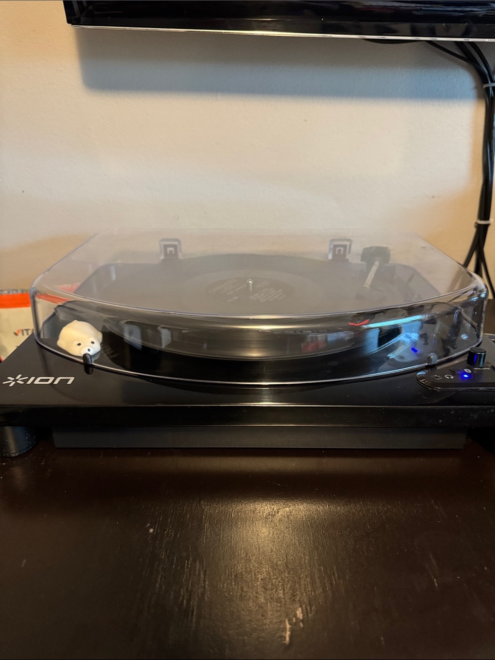 ION wireless Bluetooth Black Turntable with Clear Dust Cover